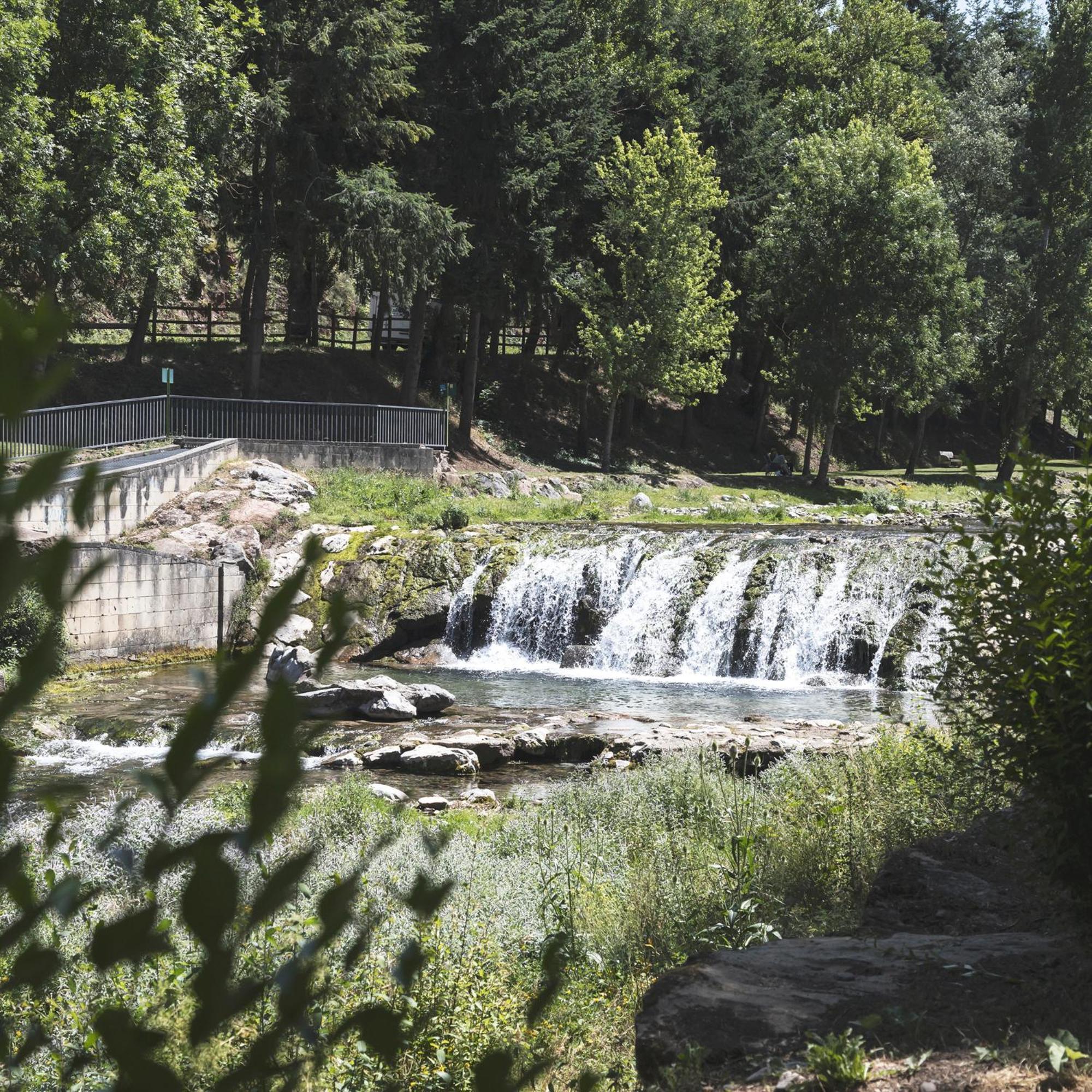 Apartamentos Turisticos Real Valle Ezcaray Zorraquín Eksteriør billede